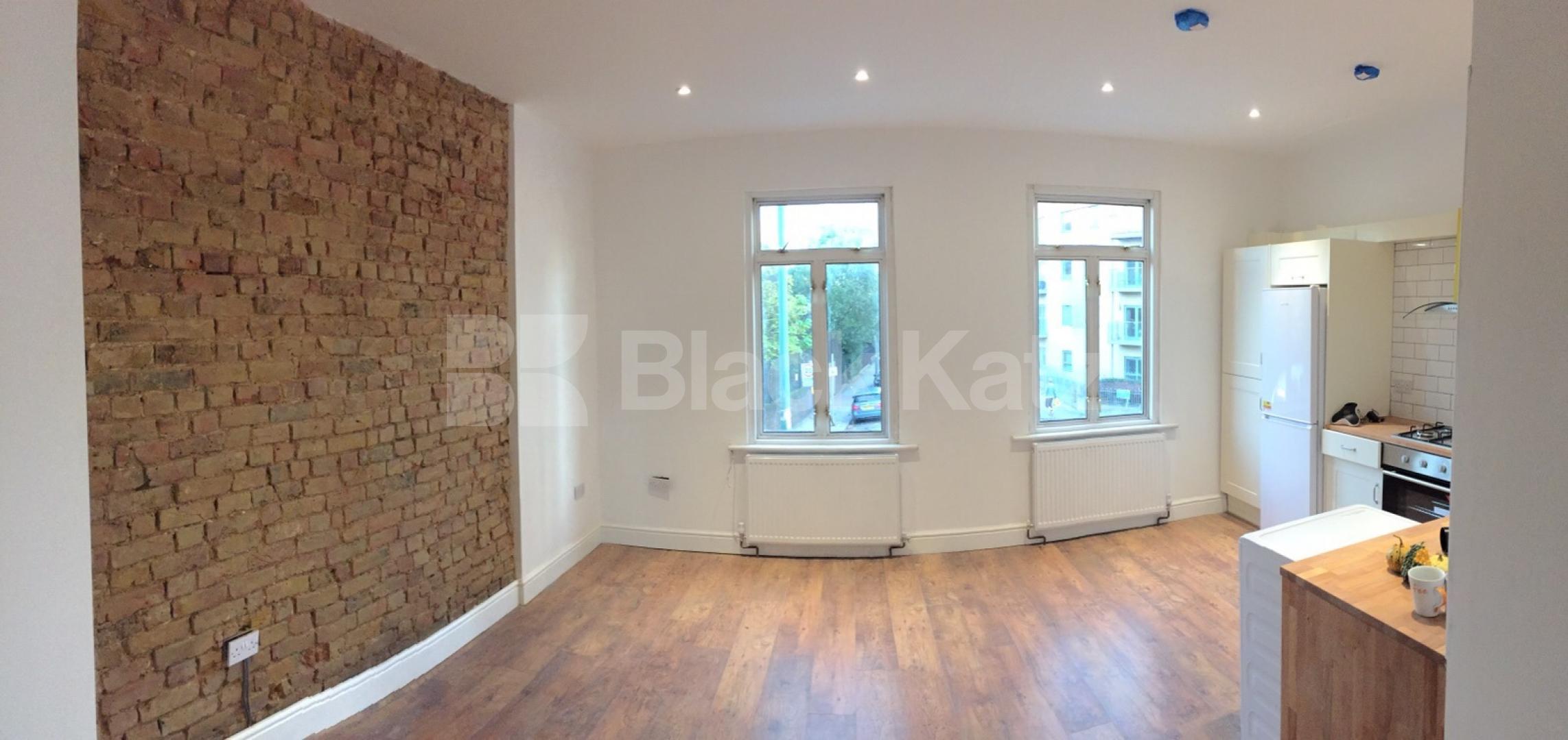 			LET, 1 Bedroom, 1 bath, 1 reception Apartment			 Battersea Park Road, Battersea